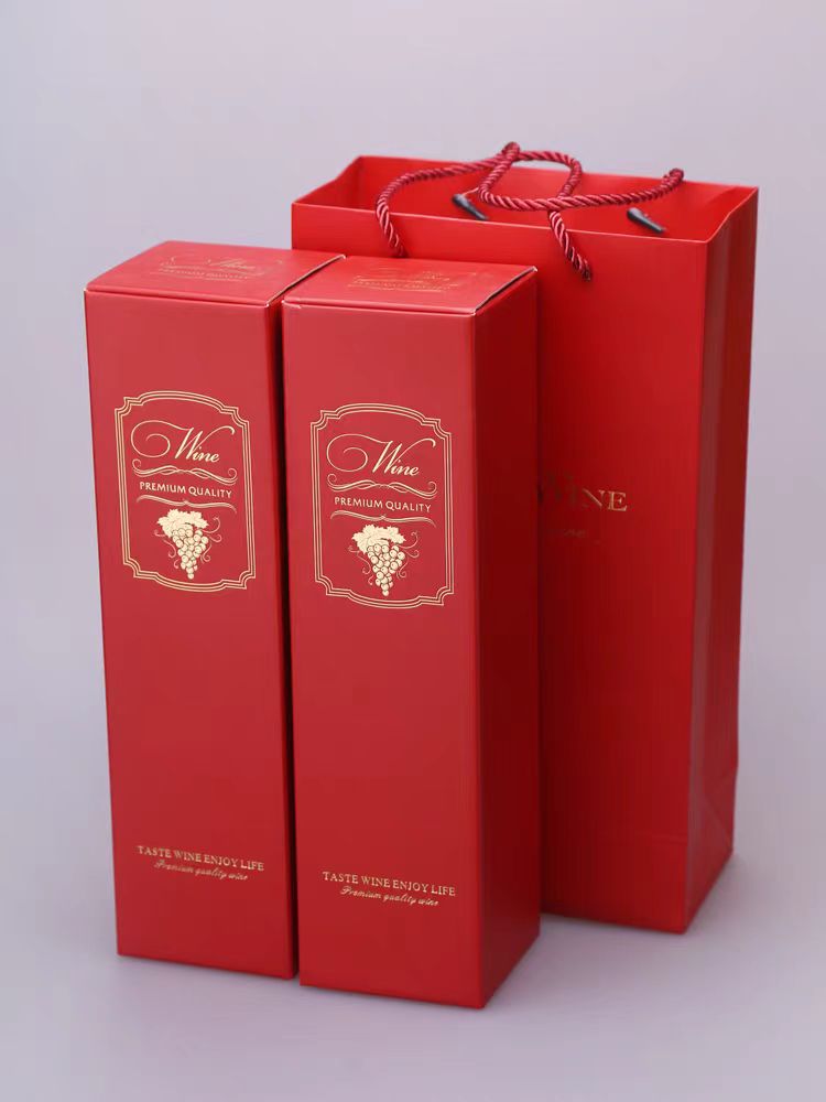 廣州酒盒包裝廠:定制紅酒包裝盒!展現專業與高貴風范(一) 廣州酒盒包裝廠:定制紅酒包裝盒!展現專業與高貴風范(一)
